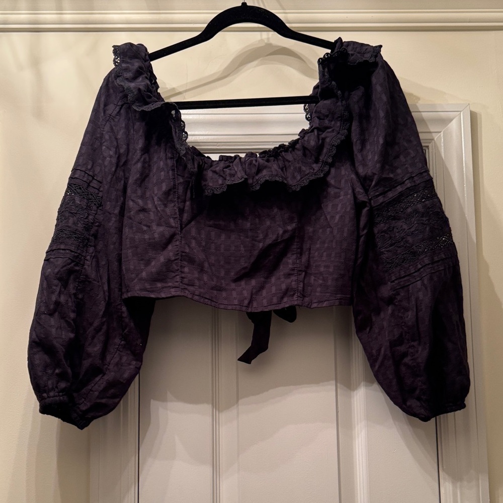 American Eagle Outfitters Black Ruffled Blouse